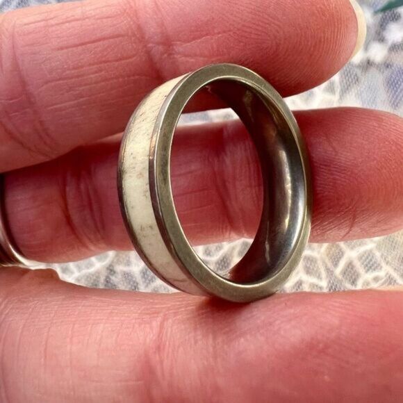 Woodsman Deer Antler Inlay Platinum Band Ring Unisex 8.75 - Picture 3 of 11